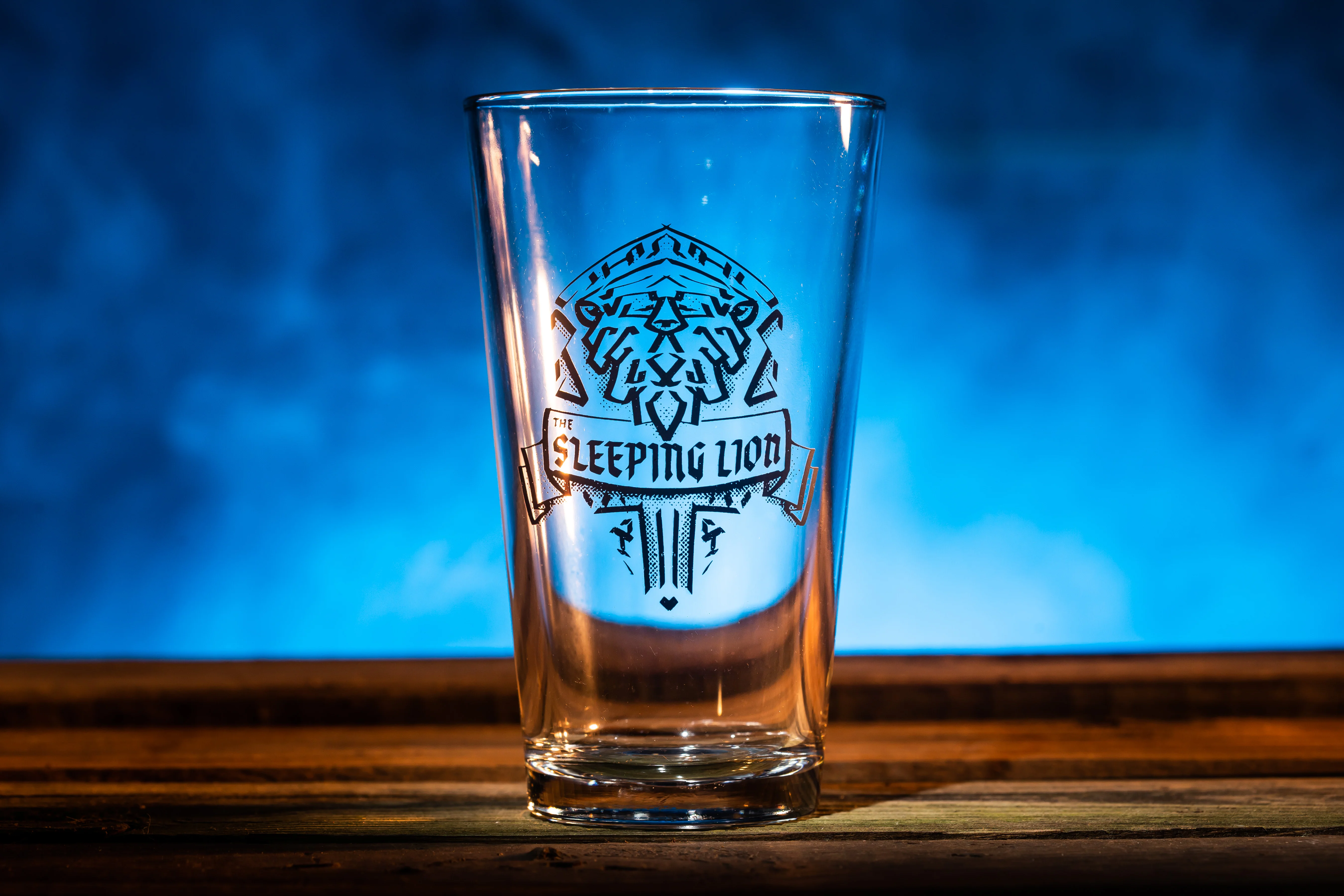 Sleeping Lion Pint Glass